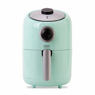 DASH Compact Air Fryer (reģ. $99.99)