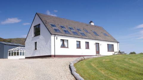 Mary's Cottages - Elgol - Skye sala - Strutt un Parker - māja