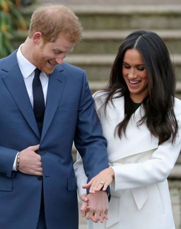 Meghan Markle saderināšanās gredzens