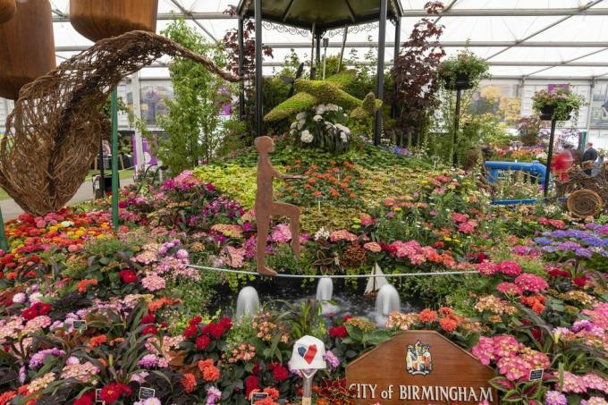 Birmingemas pilsētas stends lielajā paviljonā rhs Chelsea ziedu izstādē 2023