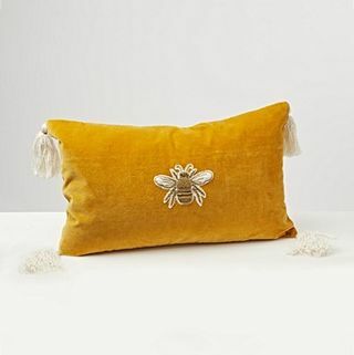 Apdrukāts Happy Beaded Yellow Cushion