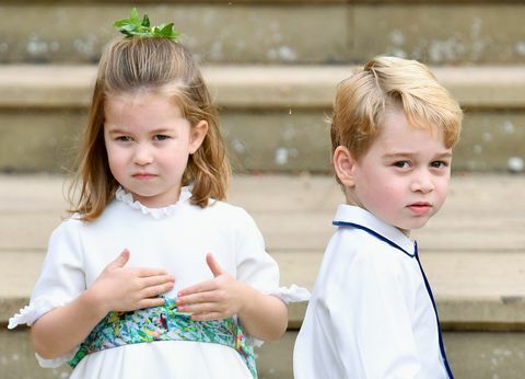 Princis Džordžs un princese Šarlote princeses Eigenijas un Džeka Brooksbankas kāzās