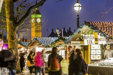 10 labākie Ziemassvētku tirgi Lielbritānijā 2019. gadam