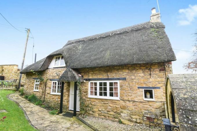 Tythe Barn Cottage — Ebrington, Chipping Campden pārdošanai, izmantojot RA Bennett Partners, ārpuse