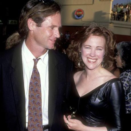 Westwood, 19. jūnija aktrise Ketrīna Ohara un vīrs Bo Welch apmeklē Betmena Westwood pirmizrādi 19. jūnijā, 1989. gads manna bruina teātrī Vestvudā, Kalifornijā. Foto: Ron Galella, ltdron Galella Collection via getty attēlus